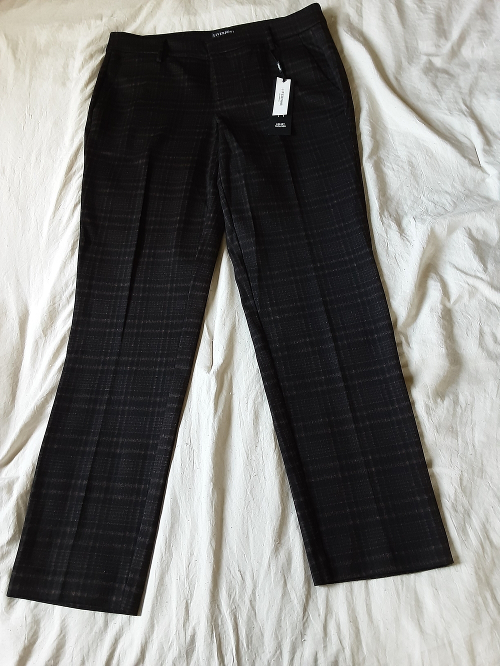 NWT Liverpool Kelsey Trousers